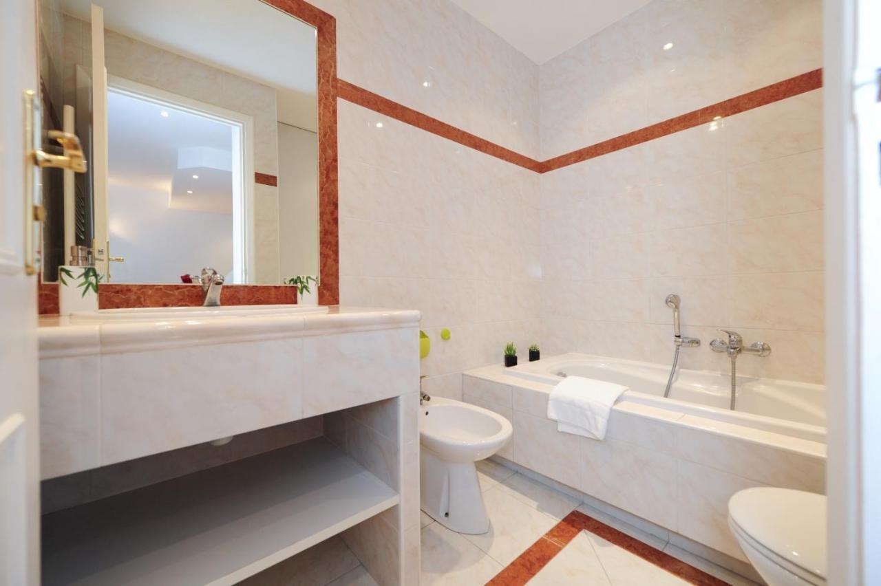 Le Savoy Palace - Five Stars Holiday House Ніцца Екстер'єр фото