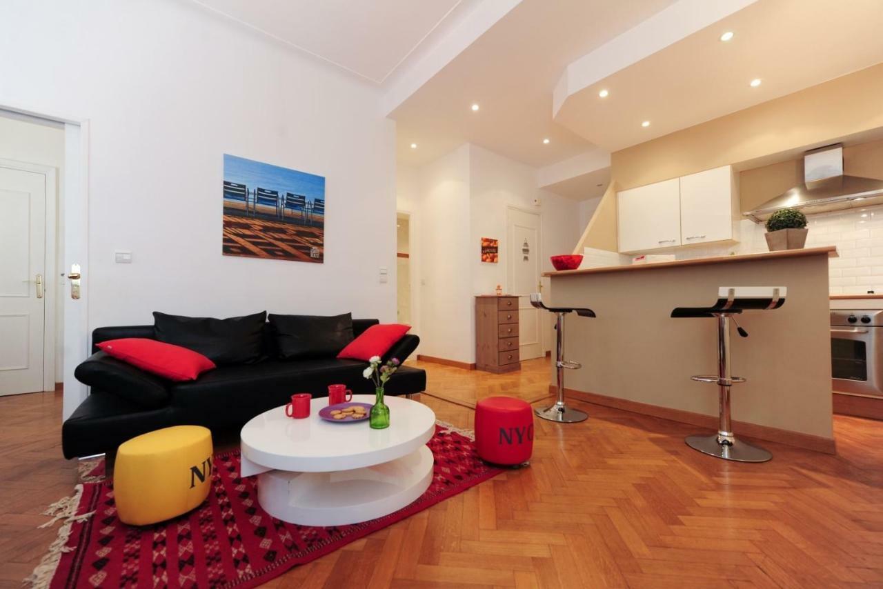 Le Savoy Palace - Five Stars Holiday House Ніцца Екстер'єр фото
