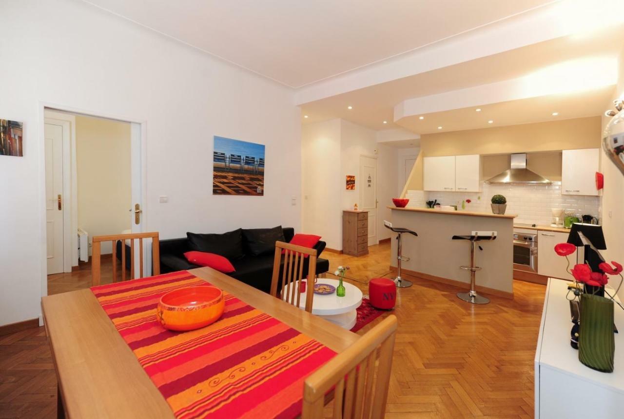 Le Savoy Palace - Five Stars Holiday House Ніцца Екстер'єр фото